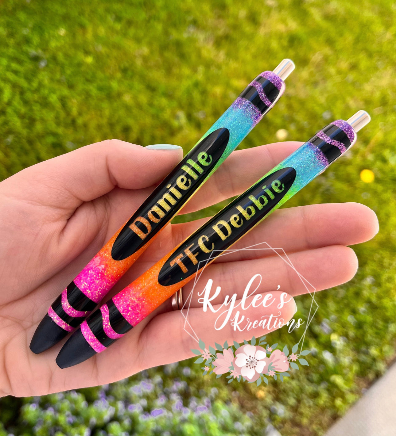 Crayon (Rainbow) Design - Glitter Pen